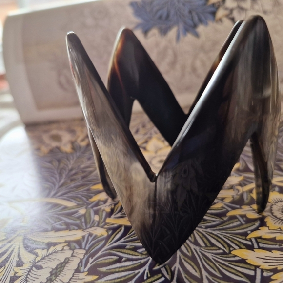 Black and Gray Chevron Hair Clip - Picture 4 of 10